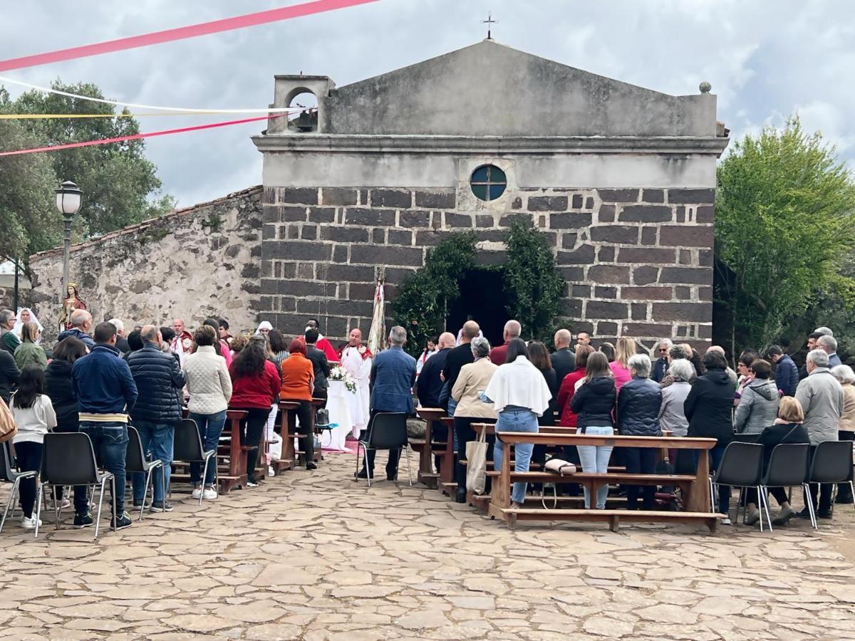 Muristene Pozzo Santa Cristina Paulilatino Exterior foto
